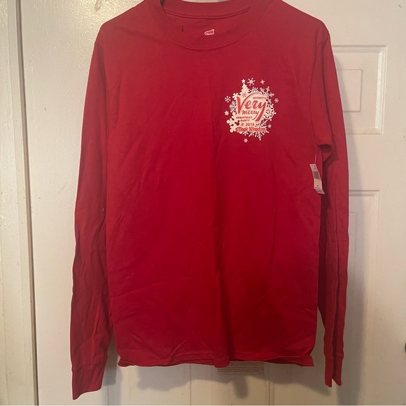 Disney Parks Authentic 2016 Christmas Tee Shirt - Picture 2 of 7